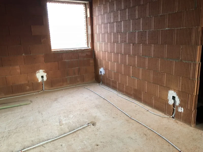 Begeleiding elektriciteit op de werf