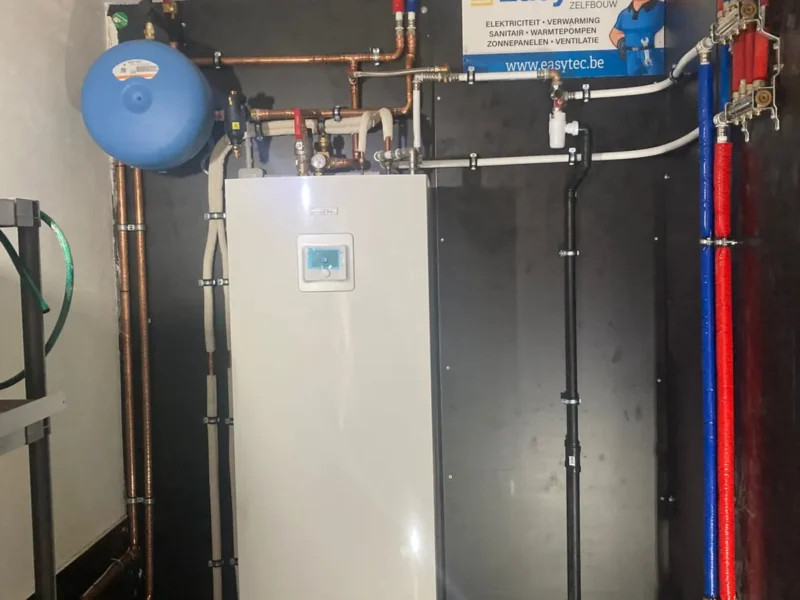 Lucht/water warmtepomp met ingebouwde inox boiler